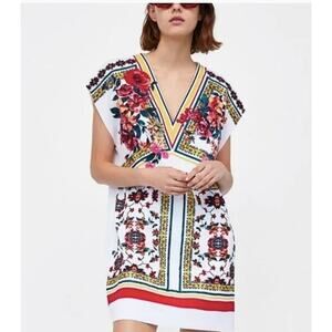 Zara Shift Dress – Size Medium  White Red Floral V-Neck Sleeveless Pullover  NWT